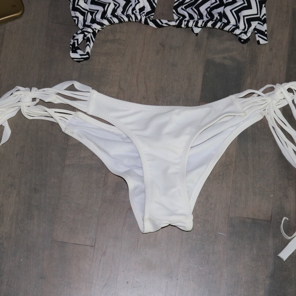 Forever Young Swimwear Other - ⚡️FOREVER YOUNG Cheeky Scrunch Bottom⚡️